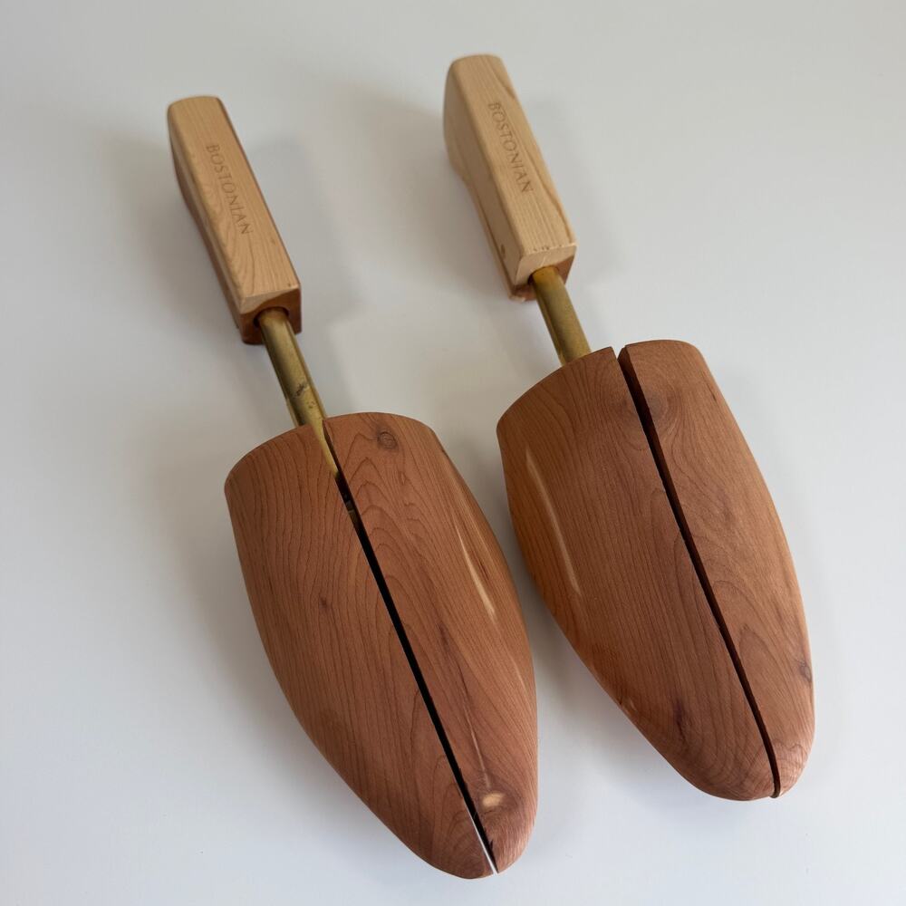 Bostonian Cedar Shoe Stretchers Mens Adjustable Split Toe Wood Trees Pair L